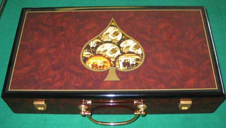 Mahogany Poker Chip Case - Spade Design - Holds 300 Chips
